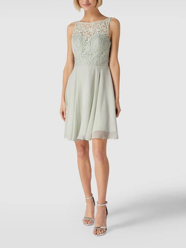 Laona Cocktailkleid Mit Floralen Stickereien - Mint 1 Laona Cocktailkleid Mit Floralen Stickereien - Mint