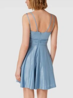 Jake*s Cocktail Cocktailkleid Mit Effektgarn - Rauchblau Meliert -ModeKönig Verkäufe 68s4gdah6595adqbap548j1j74pkme9p9p4kgk1n60q5ak2j858jcj9m918k6liia1734jia712kekqj9p3m4phlcorjie9k6kr3id9kc9gj6e366hijec1i6lj3id9k64o68dg
