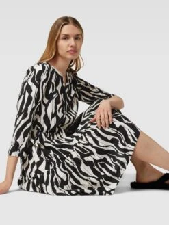 Comma Knielanges Kleid Mit Tunikakragen - Schwarz -ModeKönig Verkäufe 6paj4j2bad334ha2al254ghh91a34kpp8gpl4ial710jecqi6h836kil6t6j0lhh6co5ac2898oksgqk9go38or2copj8dj4c5i3ae9k6krj6ob26sqm2c1p61ijgdb4ckq36o8