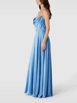 V.M. Abendkleid Mit Wasserfall-Ausschnitt - Hellblau 8 V.M. Abendkleid Mit Wasserfall-Ausschnitt - Hellblau -ModeKönig Verkäufe 75344dq2896kihq6ap94ucqj8ko5aca28d254ci96d8k4l2a9gq4ilaa6t54ul9p6p83ek2l6oq3ejqj693m8cpl6opjap3374sj0e9k6gq3ce346spj2ob36gp36dpo6ssm2o8