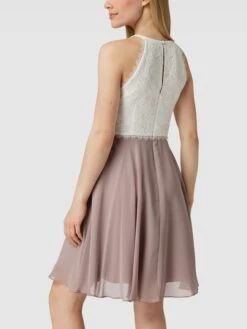 Jake*s Cocktail Cocktailkleid In Two-Tone-Machart - Mauve -ModeKönig Verkäufe 8p3j6i1g9h4l4d24acs5ci1k85952da1915kql9o615k4c279t4kqghh6ss3ciq16ha38gab9kskkli798o6cpj26tgm4e9pc4ojgd1kc8oj0e9h70s30chpc5gjac366sr32p8