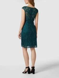 Luxuar Cocktailkleid Mit Zierborten - Smaragdgrün -ModeKönig Verkäufe 94q4eipk6krkigi9akpkkli19d8l0e2k88q5aghh6l338caa8l2lcgid6584aiia9h344ia46ta4gcpi88o34pj56pj66o9gc4rj6dpk70q3gohl64s3gd9kccp64chgcopjaog