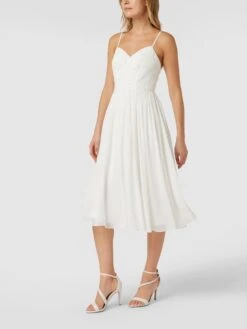 Laona Brautkleid Mit Floralen Stickereien Und Zierperlen - Offwhite -ModeKönig Verkäufe 94s4ec256gp30khi9t9l4ca2a9a34jq3950ksgq29takejq271234j218h246ji4713jckqj619kcd2m8p3jip1g74pm2p9mc9i34ohk6thm8eb661i66db66dij6e1j6kr68e8