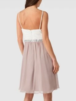 Jake*s Cocktail Cocktailkleid Mit Zierbesatz - Mauve -ModeKönig Verkäufe 9d6l6di86t4kqj2aa4rk2ca96kpk8ihja8o3gh9kaoskukie9go4kd2g75130i2595252c9l91358e266h3m6dhl6lgm8ohlccsjgc9kcgojio9m70s30c9mc5gm2dr46lij8co