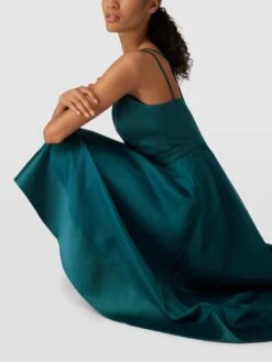 Jake*s Cocktail Abendkleid Mit V-Ausschnitt - Dunkelgrün Meliert -ModeKönig Verkäufe a12kgkafad3kah2kagp3ie259or52kaj6h8kke25a10kil9o9p9jejih8d756ki59p9k4ghi8d1j0lif9ko32d9mcoq66cr1clj68p9kclim4o9p75h32cr670ojechj6ks64e8