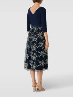 Christian Berg Cocktail Cocktailkleid Mit Floralen Stickereien - Marineblau Meliert -ModeKönig Verkäufe a8s32caf6h0kuh219da30gaj6lak2cia996l6dqk9ork6dq2a1548dq19p95ajil6t44ocac7164qi9n6ko68ob5cdijec1l6gs68c1k70sj0o9h6phjgcpp6hgj0p9ocgpmcoo
